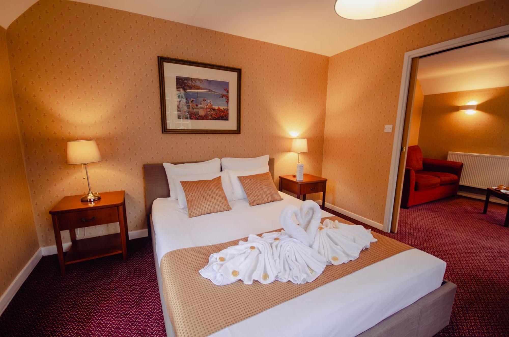 Howfield Manor Hotel Кентербері Екстер'єр фото