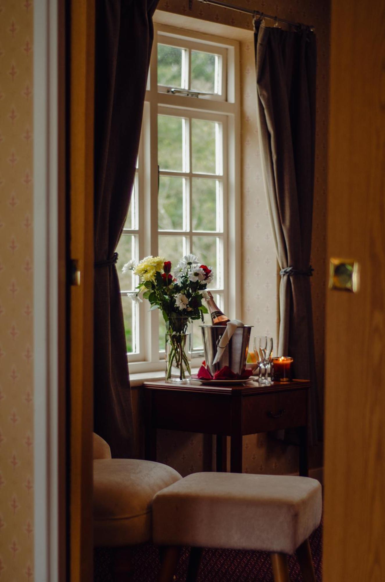 Howfield Manor Hotel Кентербері Екстер'єр фото