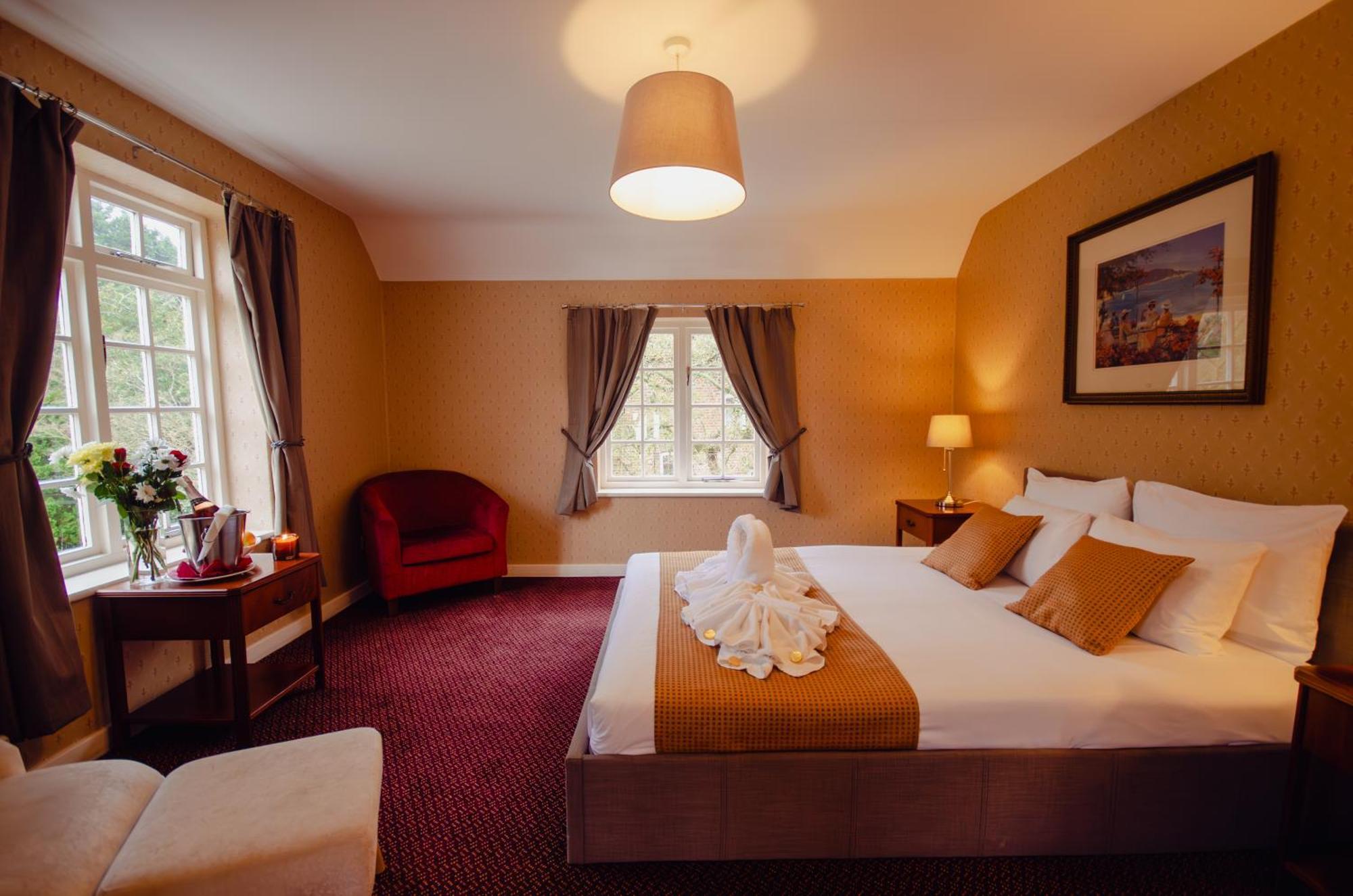 Howfield Manor Hotel Кентербері Екстер'єр фото