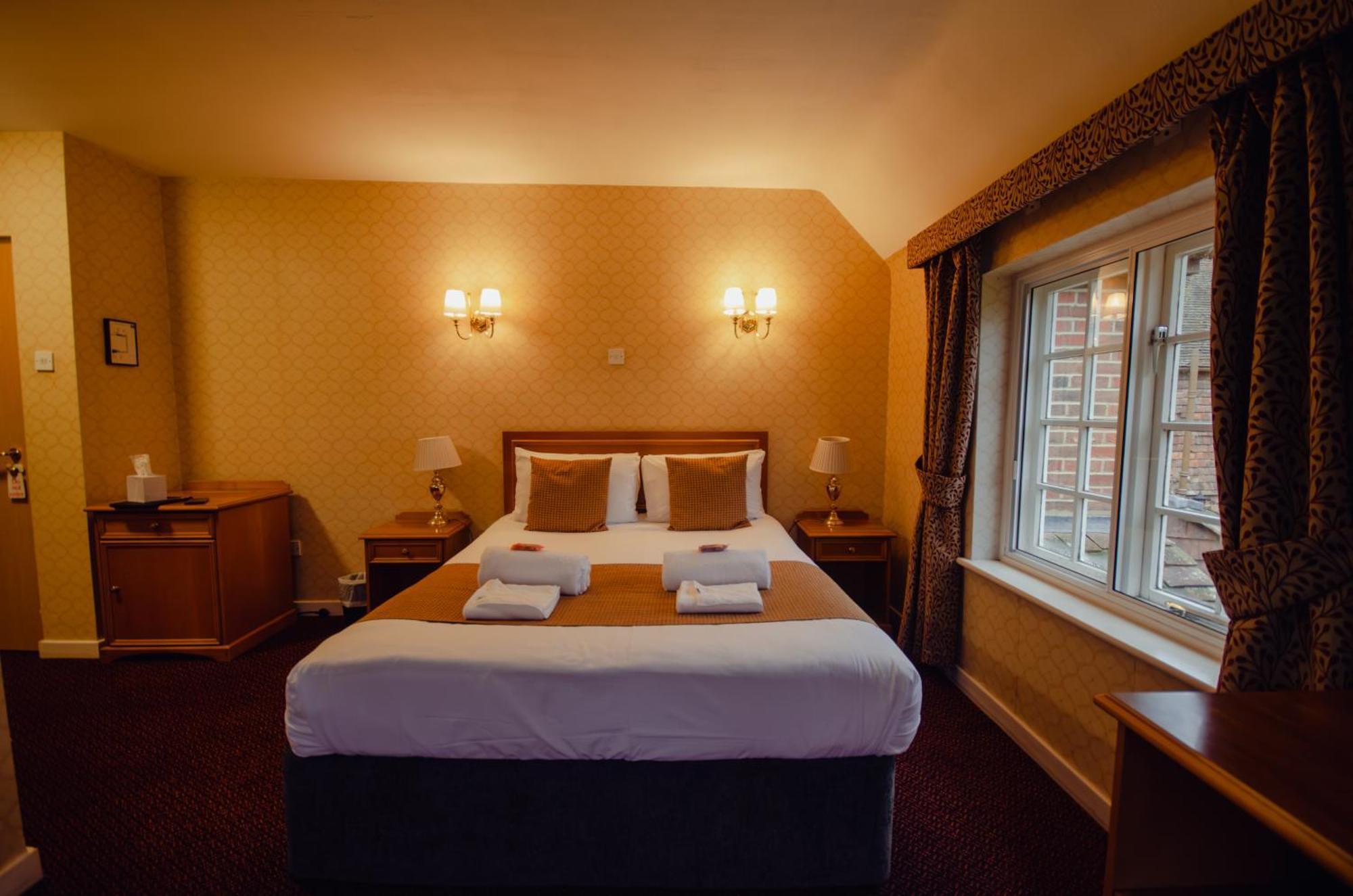 Howfield Manor Hotel Кентербері Екстер'єр фото