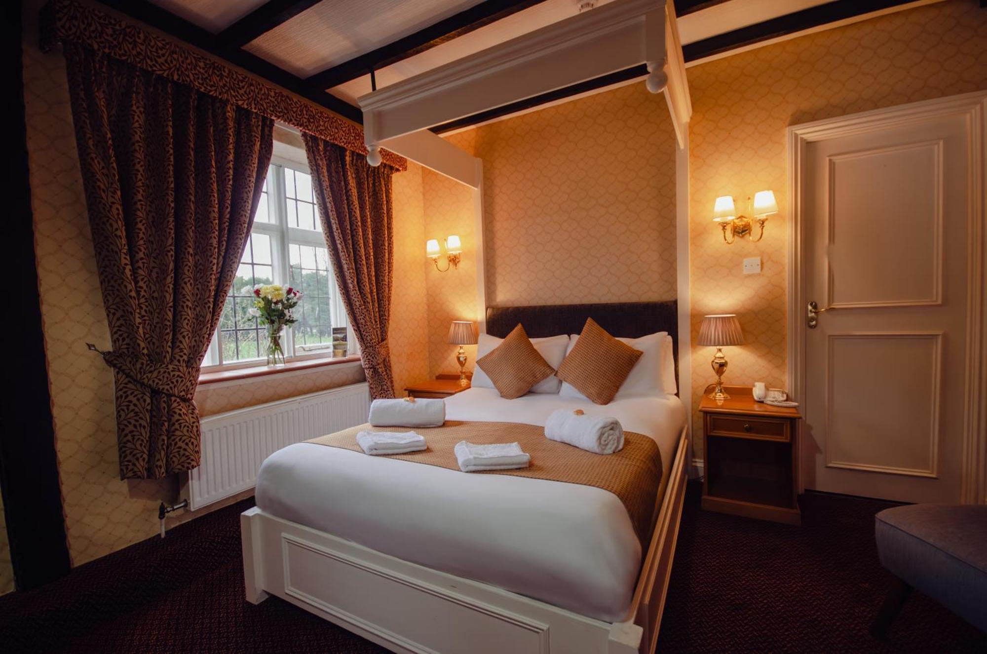 Howfield Manor Hotel Кентербері Екстер'єр фото